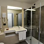 Garibaldi Hotel 4*