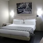 Garibaldi Hotel