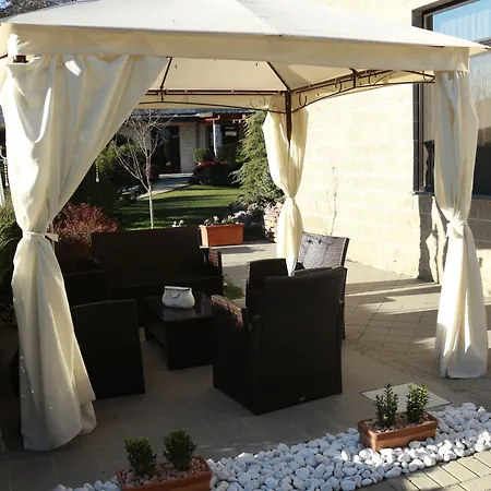 Garibaldi Otel Vercelli