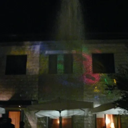 Garibaldi Otel