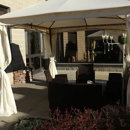 Garibaldi Hotel Verceil